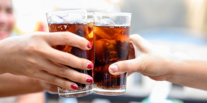 7 aliments cancérigènes que vous mangez tout l'été