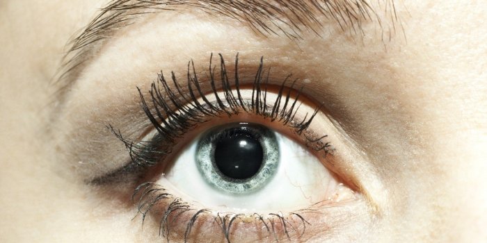 Tumeur cÃ©rÃ©brale : 5 signes visibles dans vos yeux