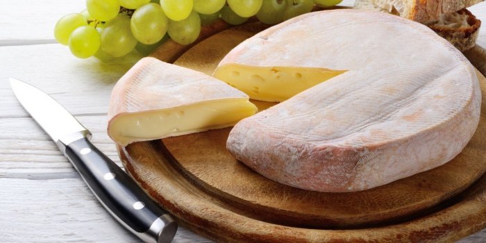 Salmonelle, Listeria : quels sont les fromages les plus risqués ?
