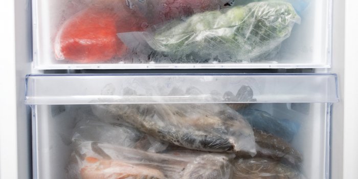 Pâtisserie, saucisse, gin : top 10 des aliments qui font grossir les Français pendant le confinement