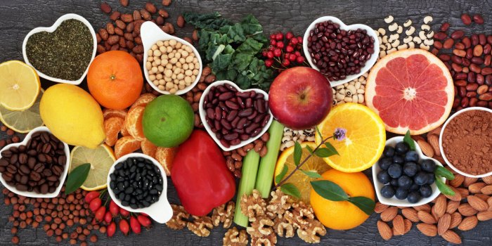 EndomÃ©triose : les aliments riches en flavonoÃ¯des rÃ©duisent les symptÃ´mes