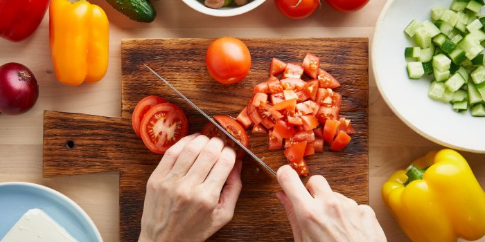 Planches Ã  dÃ©couper : 5 erreurs Ã  ne pas faire en coupant vos lÃ©gumes