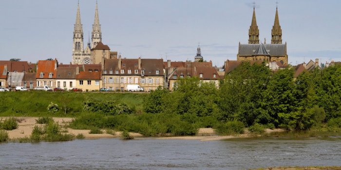 8e vague COVID-19 : les hospitalisations ont encore augmenté