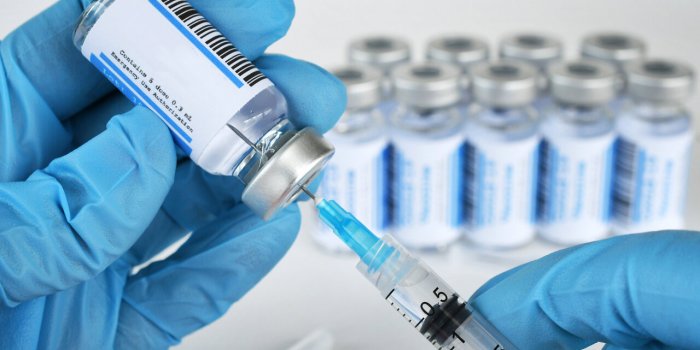 Alzheimer : 5 vaccins courants qui réduiraient les risques