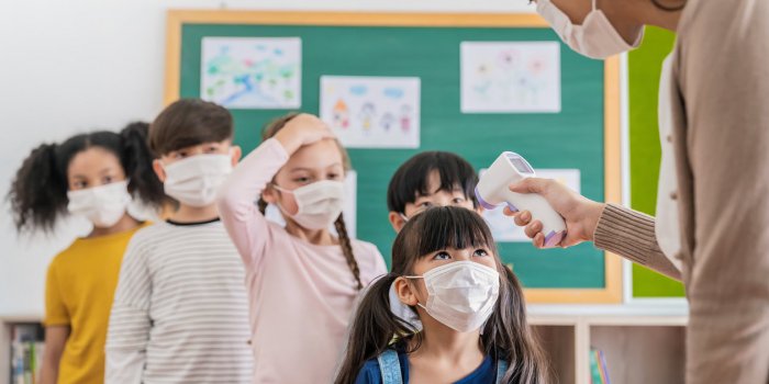 Covid-19 : vaccin, port du masque⦠les nouvelles recommandations du Conseil scientifique