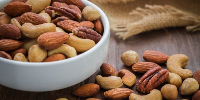 Cellulite : les 15 aliments à favoriser pour bannir lâeffet âpeau dâorangeâ