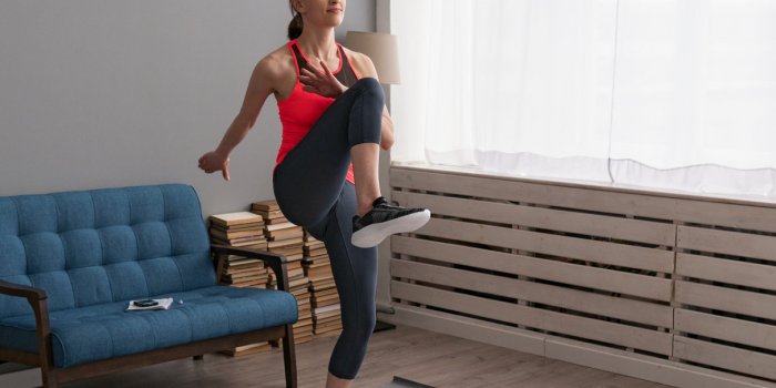 Jambes lourdes : 6 exercices faciles pour les soulager