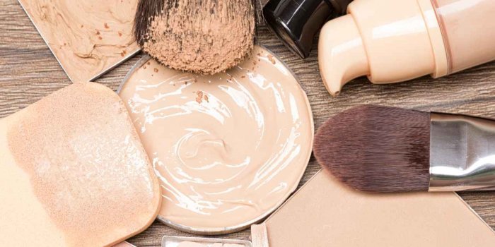 7 astuces pour faire tenir son maquillage quand il fait chaud