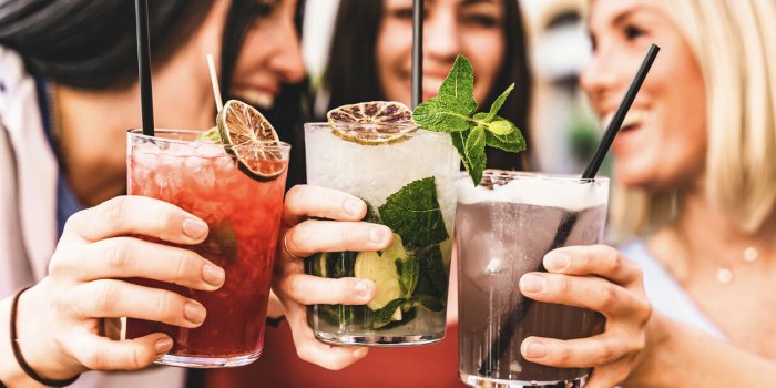 Que buvez-vous à lâapéro ? Votre cocktail fétiche en dit long sur vous !