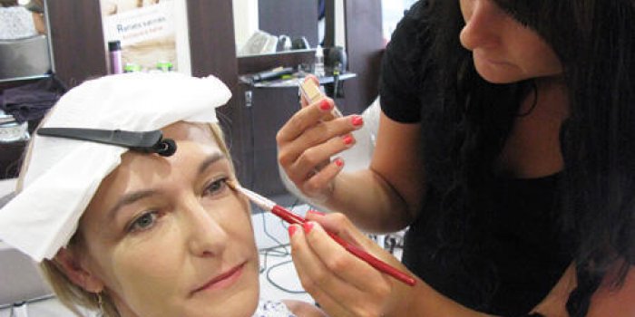 Quatrième étape : le maquillage