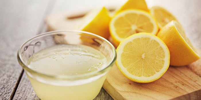 freshly squeezed lemon juice in small bowl