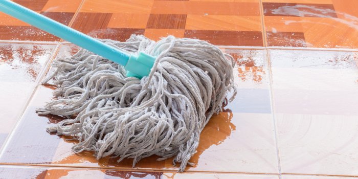 mop the tile floor in home