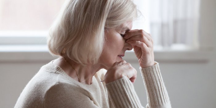 8 signes (en plus des douleurs) qui doivent faire penser à une fibromyalgieÂ