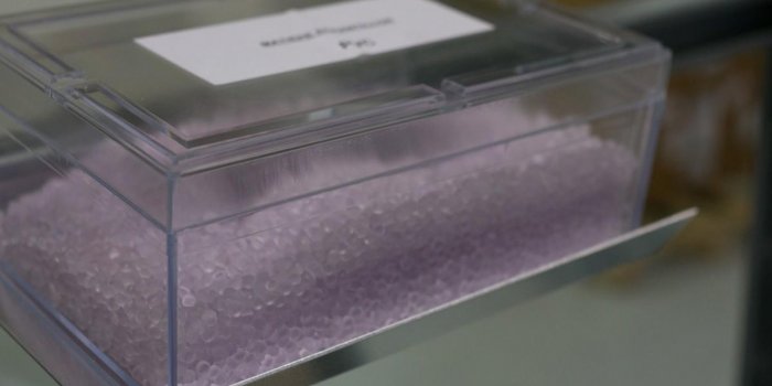 AVC, anévrisme⦠la fabrication des stents et des cathéters en images
