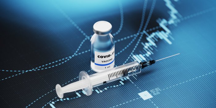 8 décembre 2020 : la première personne vaccinée contre la Covid-19