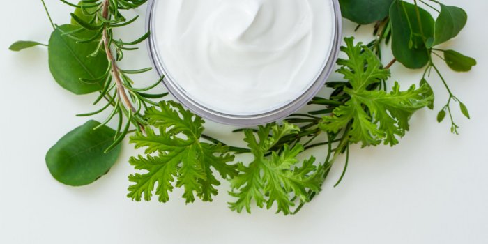 CrÃ¨me solaire : 5 ingrÃ©dients dont il vaut mieux se passer