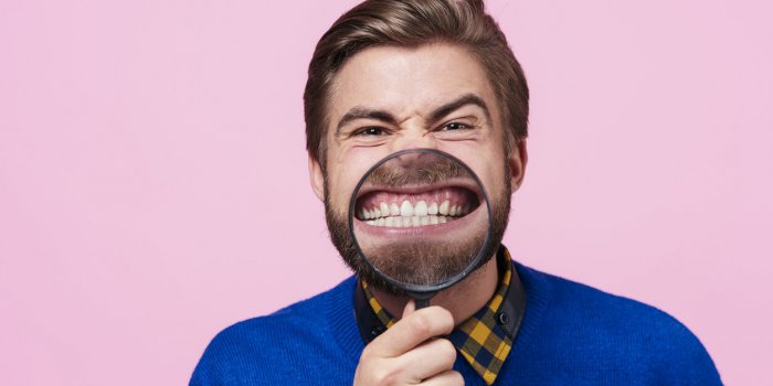 Bruxisme : les solutions pour enfin arrêter de serrer la mâchoire ?