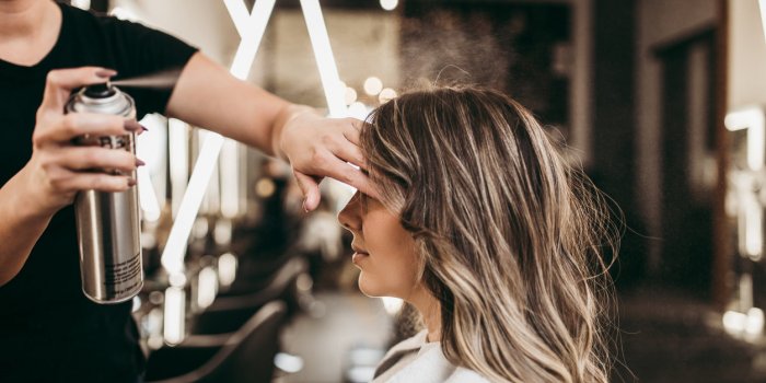 Vernis, détergents, shampoings⦠Ces produits nuisent à votre immunité