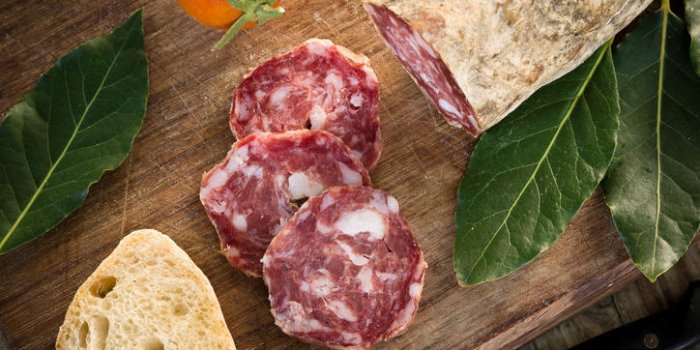 9 aliments Ã  Ã©viter le midi