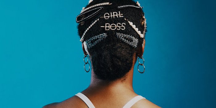 Cheveux : les bons accessoires pour en prendre soin