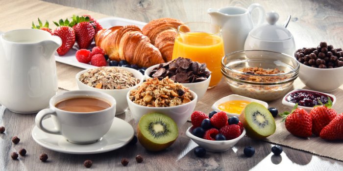 Forme : 10 astuces pour booster son Ã©nergie sans cafÃ©
