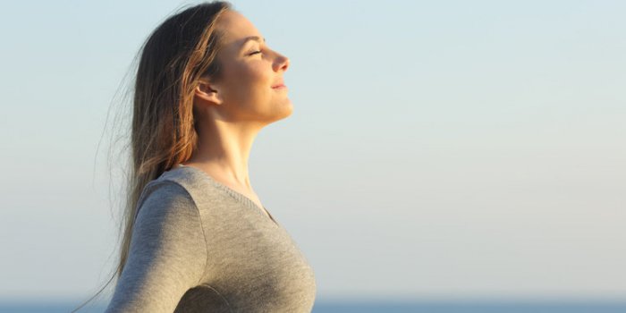 Crise dâangoisse, stress : 5 façons de sâapaiser, selon la science