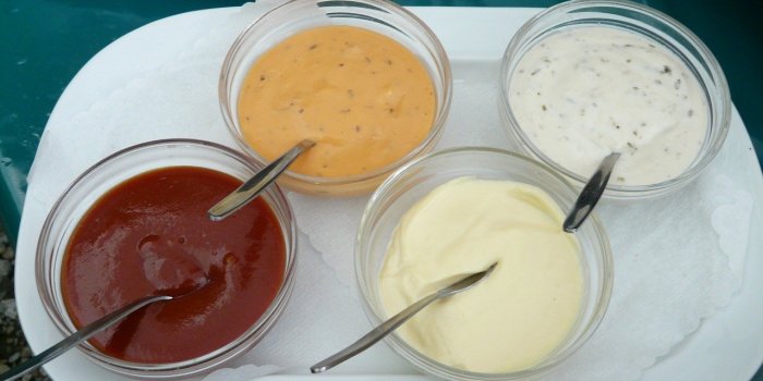 9 aliments salés qui contiennent trop de sucres