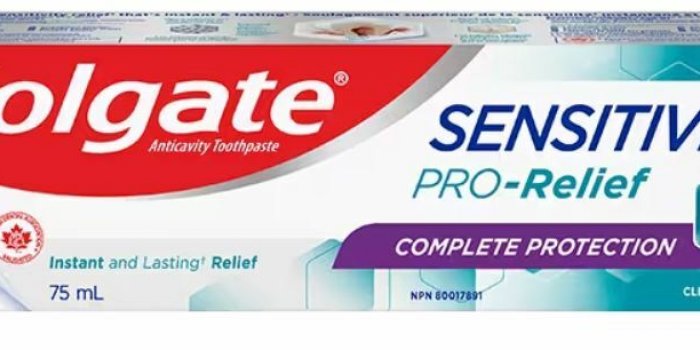Dents sensibles : les 7 meilleurs dentifrices