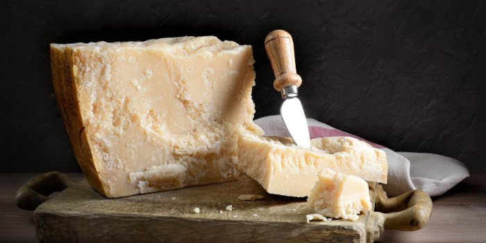 CholestÃ©rol : les pires fromages selon une diÃ©tÃ©ticienne