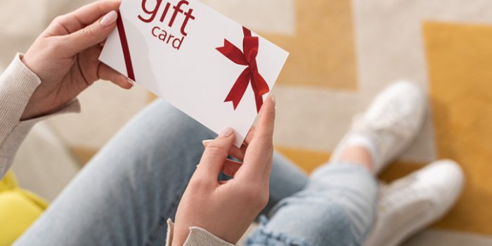 COVID : biÃ¨re, bijoux, restoâ¦ les cadeaux offerts Ã  lâÃ©tranger pour inciter Ã  la vaccination
