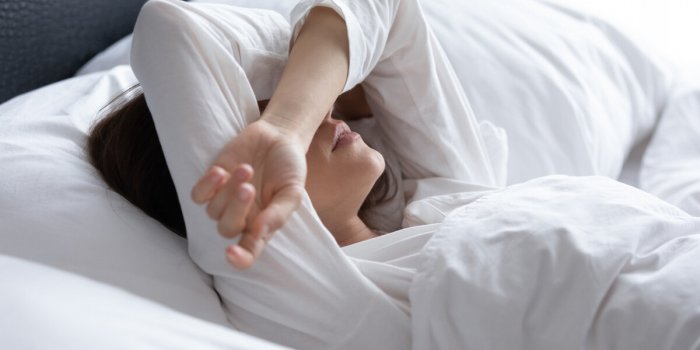 7 raisons pour lesquelles vous pouvez avoir des palpitations cardiaques et des maux de tête en même temps