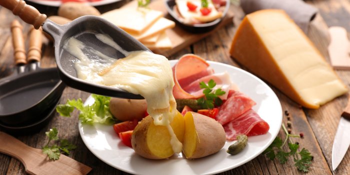 Raclette : quels sont les fromages les moins caloriques ?