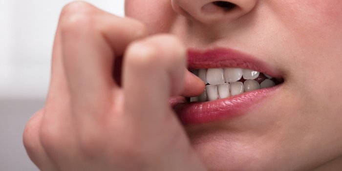 Parodontite : 7 causes auxquelles on ne pense pas