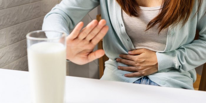 Maladie digestive : ces signes (non digestifs) indiquent un SIBO