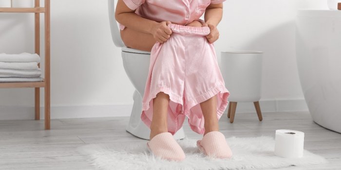 Cancer colorectal : une experte alerte sur les symptÃ´mes visibles aux toilettes