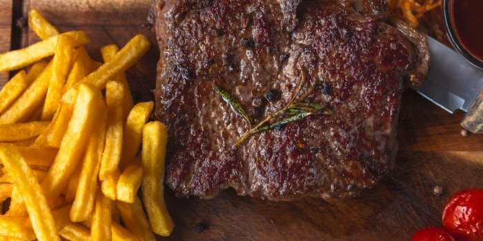 Les pires plats caloriques au restaurant