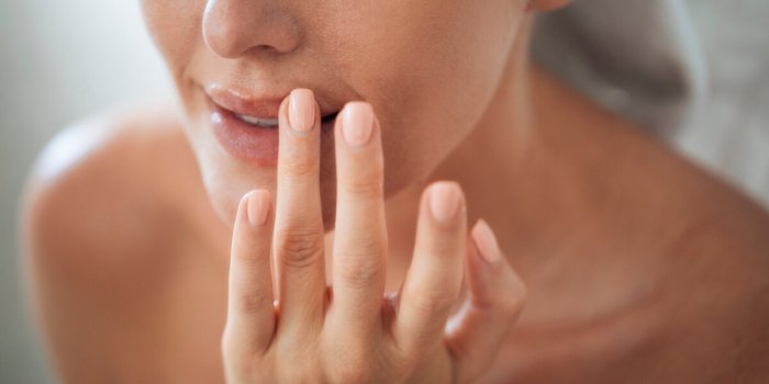 7 conseils pour se maquiller quand on porte de la crÃ¨me solaire