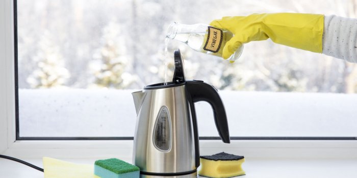 Frigo, machine à laver, micro-ondes : comment bien nettoyer ses appareils ménagers ?