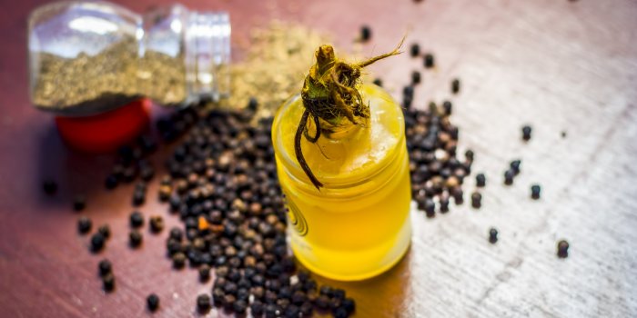 Tabac : 10 huiles essentielles pour arrêter de fumer