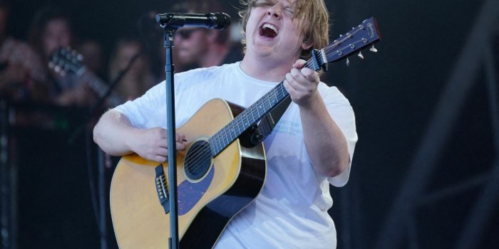8 célébrités qui composent avec un trouble neuropsy !Â