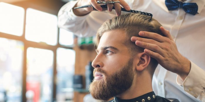 Cheveux : 6 conseils de Nicolas Waldorf pour choisir votre coiffeur