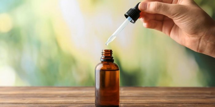 Points noirs : 5 huiles essentielles pour en venir Ã  bout