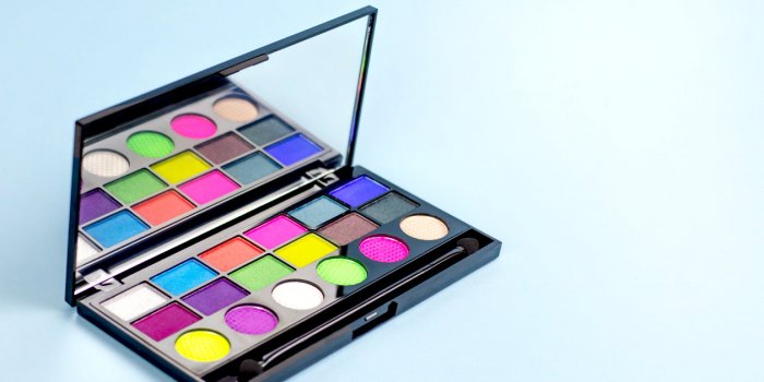 Les 5 objets les plus sales de votre trousse de toilette
