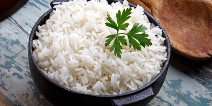 Ventre plat : 7 aliments à éviter le soir
