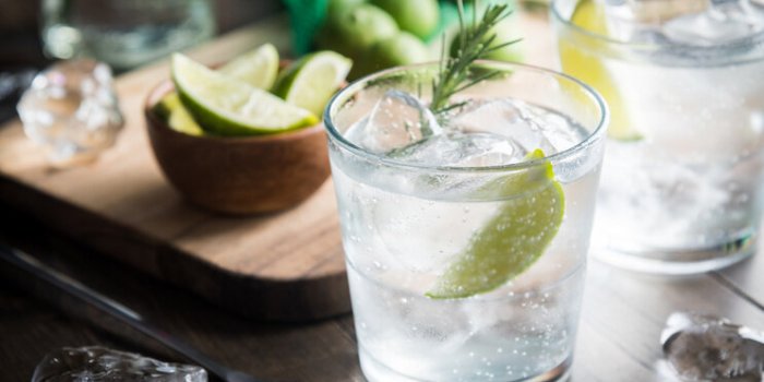 Ventre plat : 7 aliments à éviter le soir