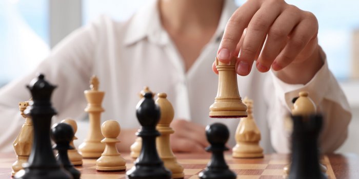 Les 8 jeux de société que l'on vous conseille et pourquoi (santé cognitive, ergonomie...)