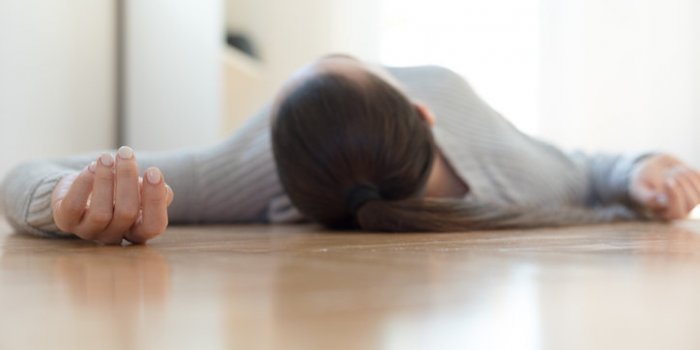 Covid-19 : comment se manifeste le syndrome du cÅur brisÃ© ?