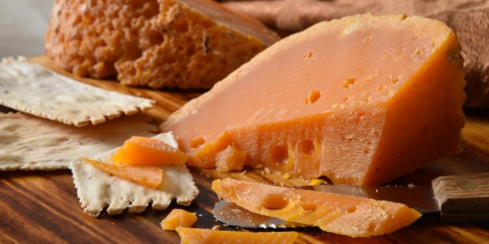 Le top 8 des fromages les plus salés