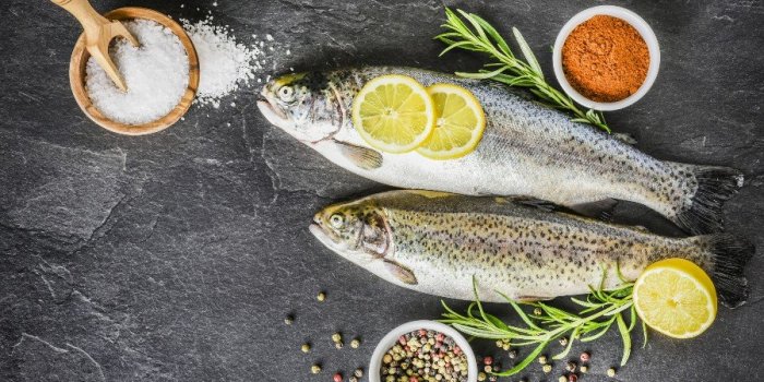 Allaitement : ces 10 aliments qu'il ne faut pas manger en excÃ¨s