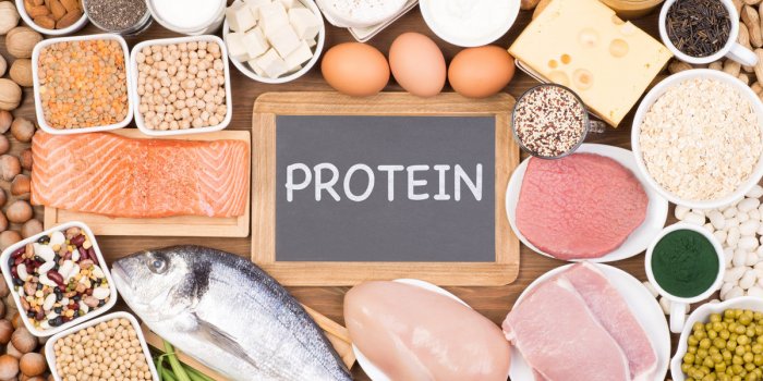 MÃ©nopause : 5 bonnes habitudes alimentaires aprÃ¨s 50 ans